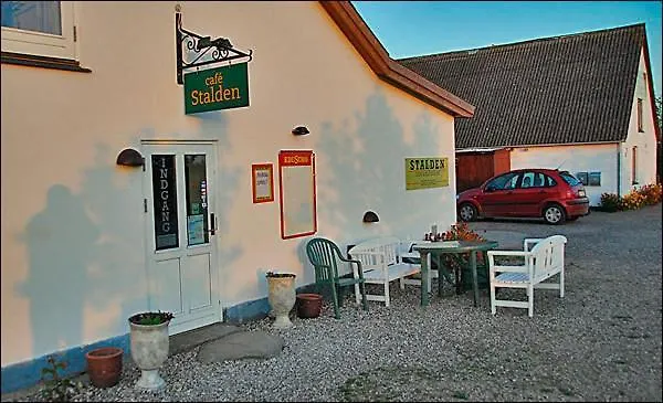 Cafe Stalden Casa de hóspedes *